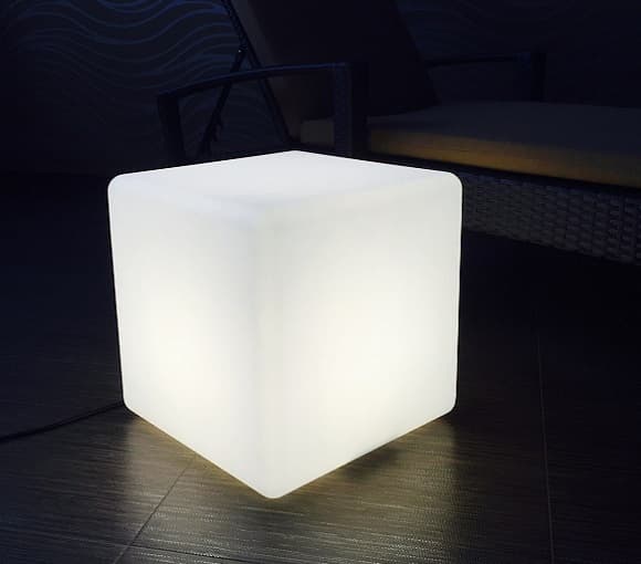Светильник куб 40 см, белый, от сети 220V